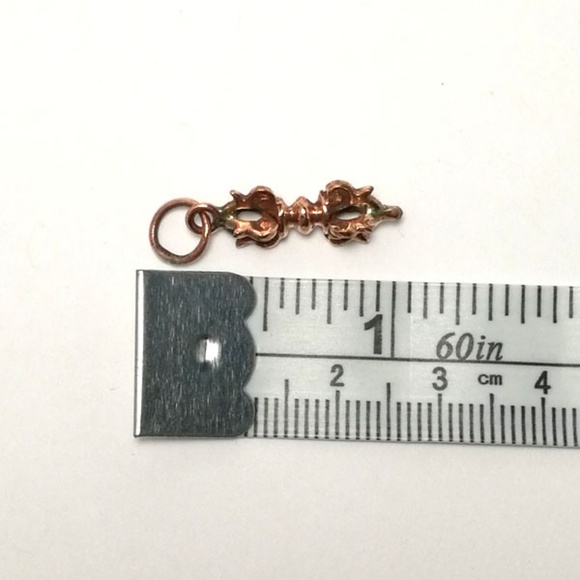 Tibetan Tiny Copper Vajra Dorje Pendant - Picture 3 of 4